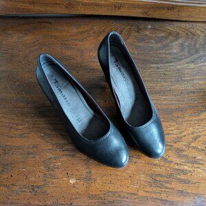 Tamaris Foam Insole Shock Absorber Leather Pumps Heels EUC size 36